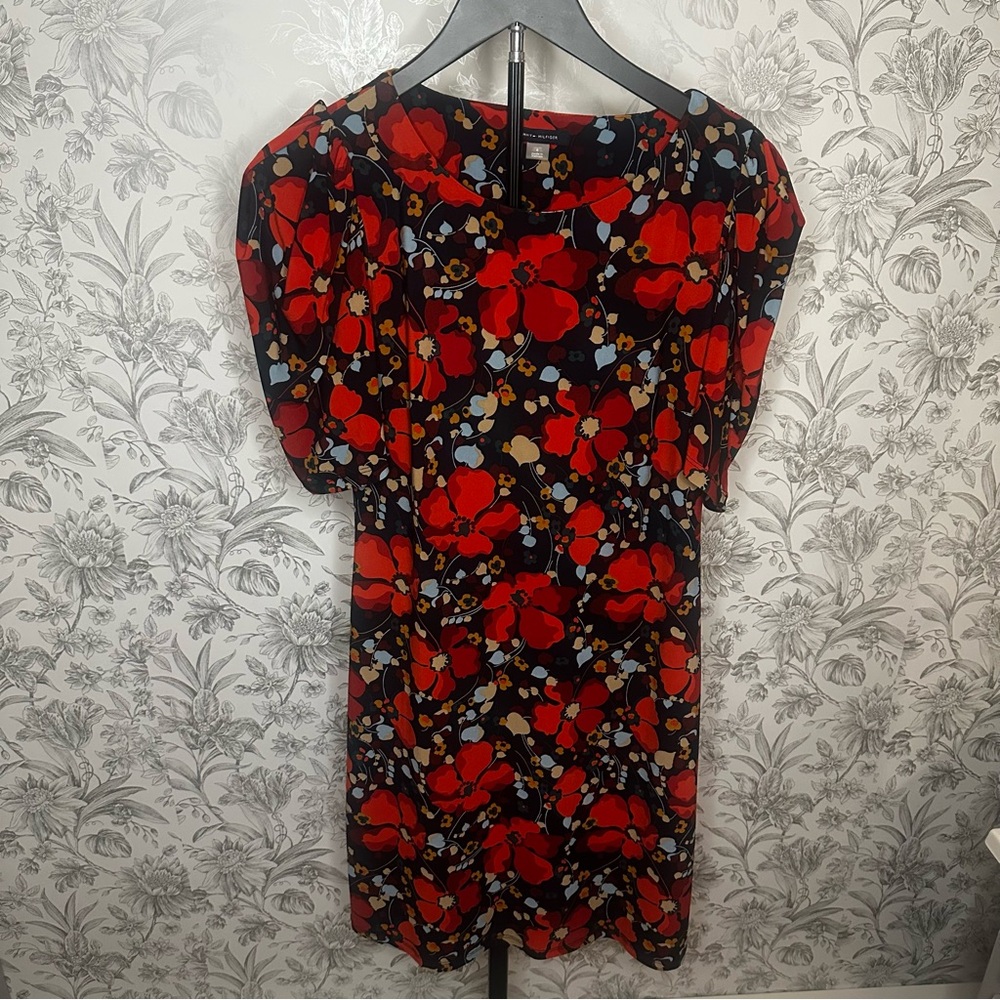 Tommy Hilfiger Floral Puff Sleeve Sheath Dress Size 6 Black Red Poppy